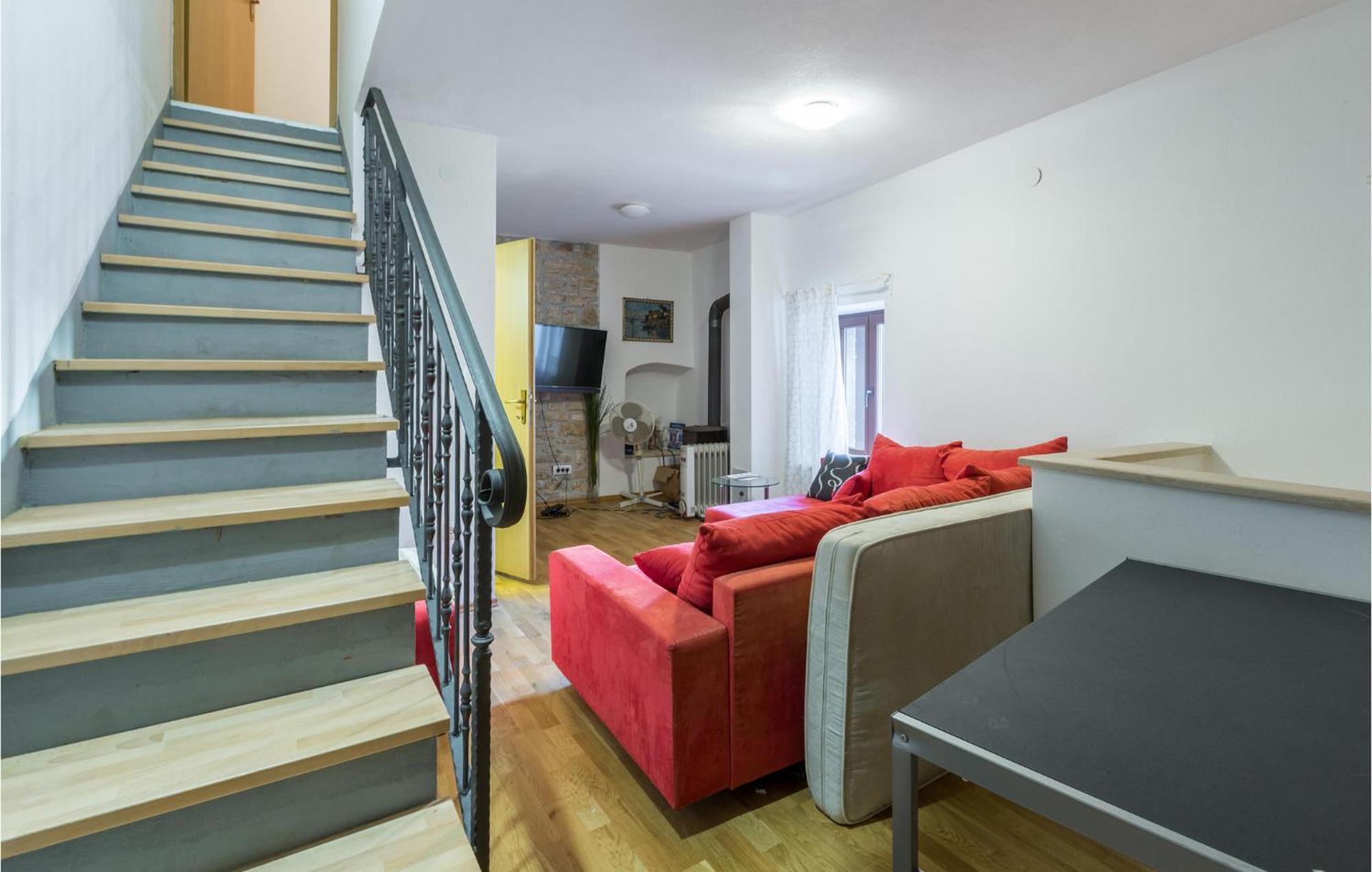 2 Bedroom Stunning Home In Bale Εξωτερικό φωτογραφία