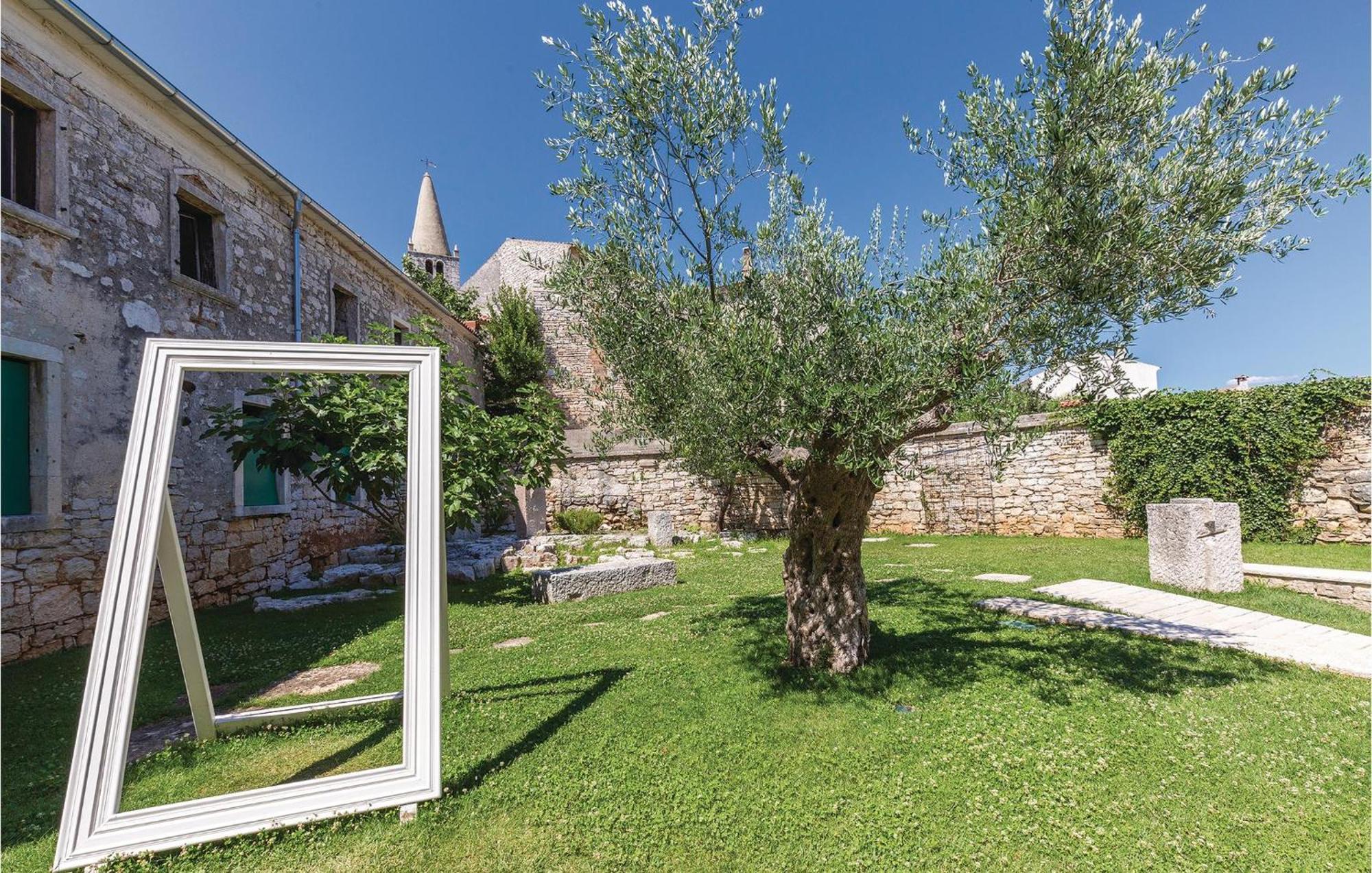 2 Bedroom Stunning Home In Bale Εξωτερικό φωτογραφία